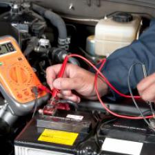 Signs That Your Car Battery Is About To Die